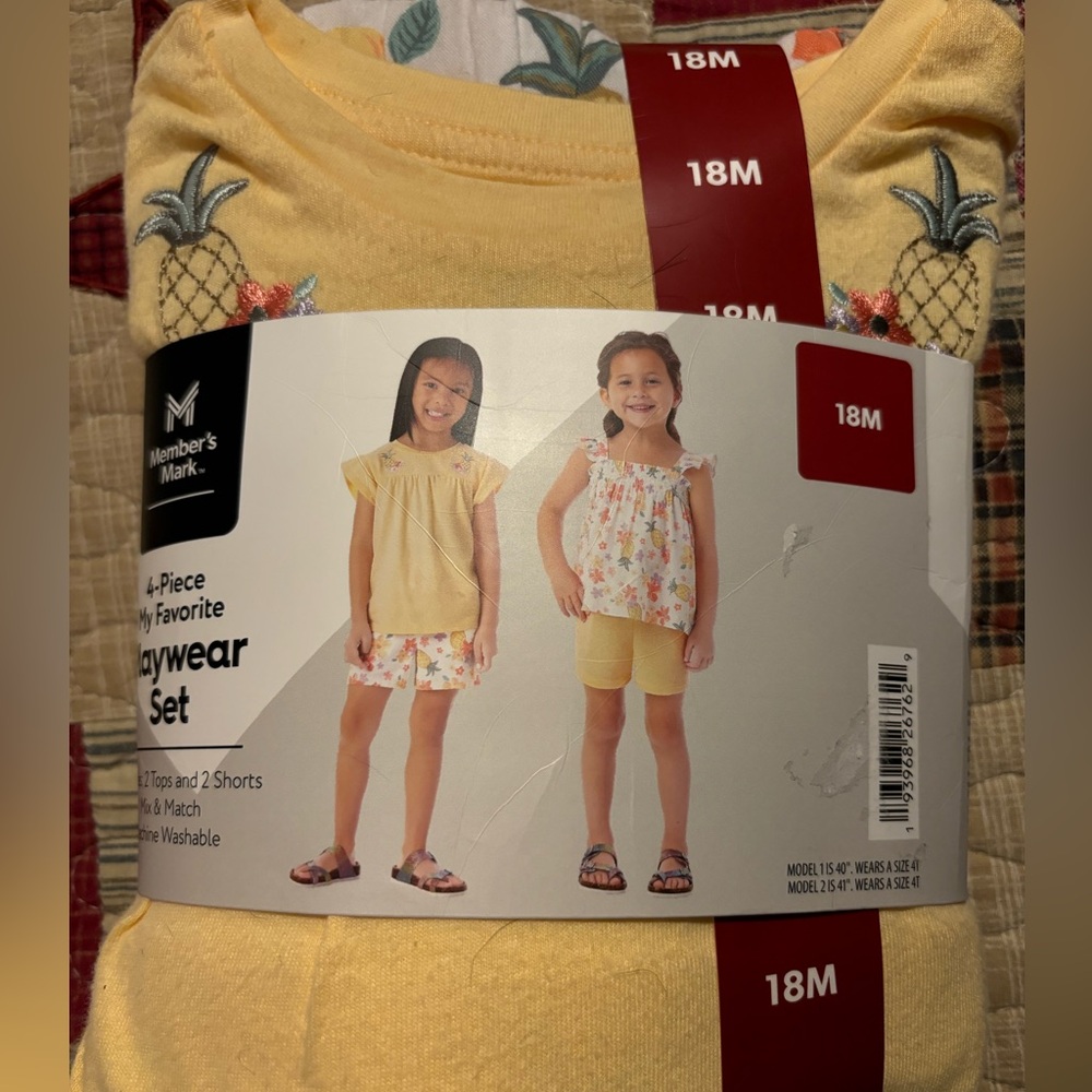 Short set bundle sz 18montbs new 2 sets